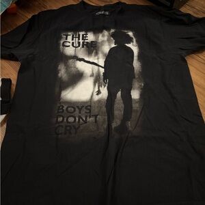 The cure boys don’t cry shirt size large